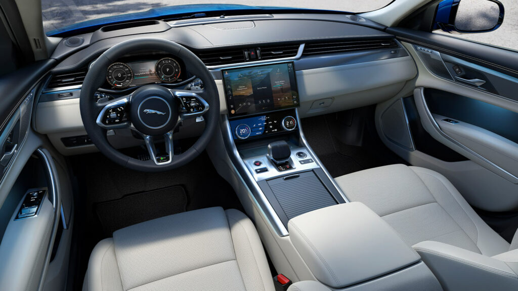 Jaguar XF Interior